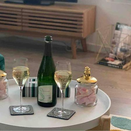 Dom Perignon , Au Coeur Du Centre-Ville D'Epernay Ngoại thất bức ảnh